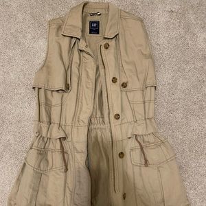 GAP Cargo Vest Tall